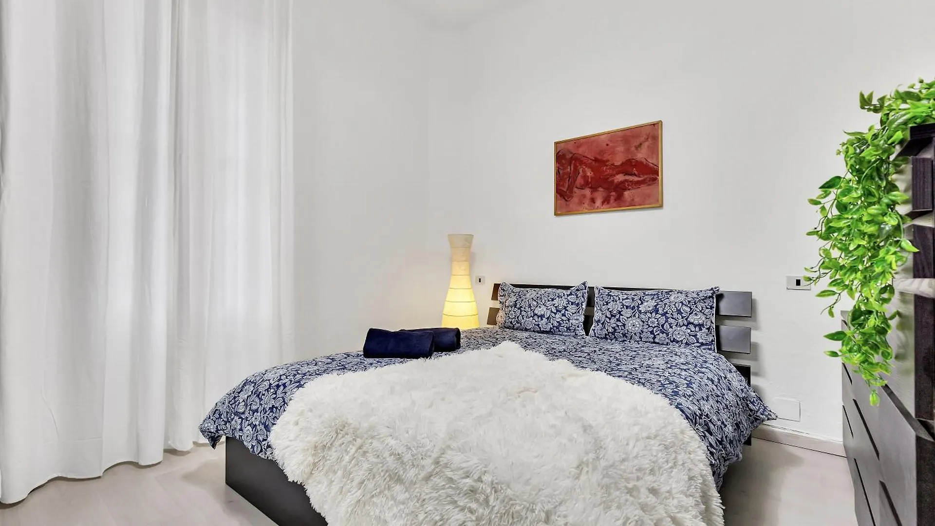 Charming And Large - 4 People - Fiera & Duomo Apartment Milan